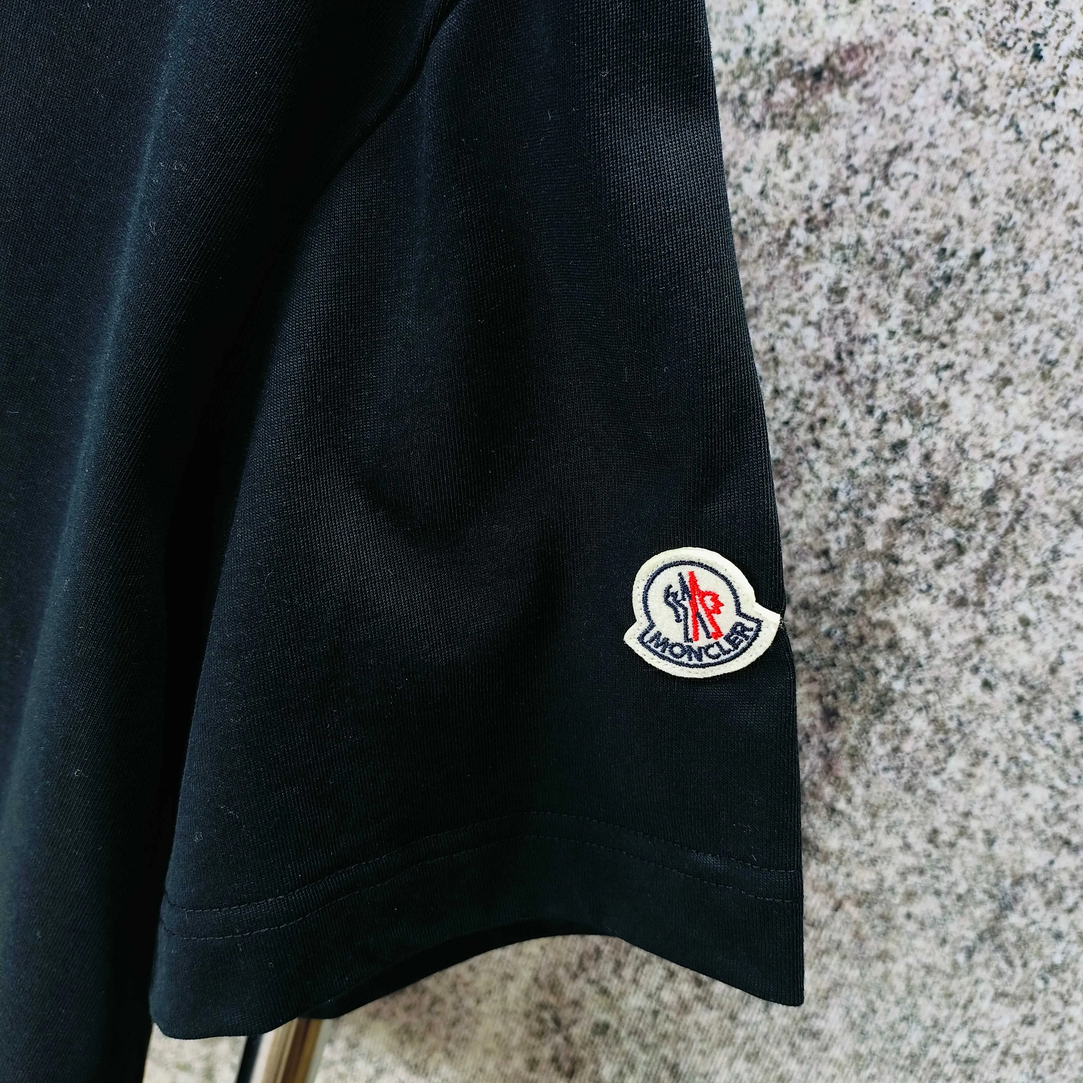 MONCLER 2026 New Arrival 280 t Same Style Size S M L XL XXL Black White